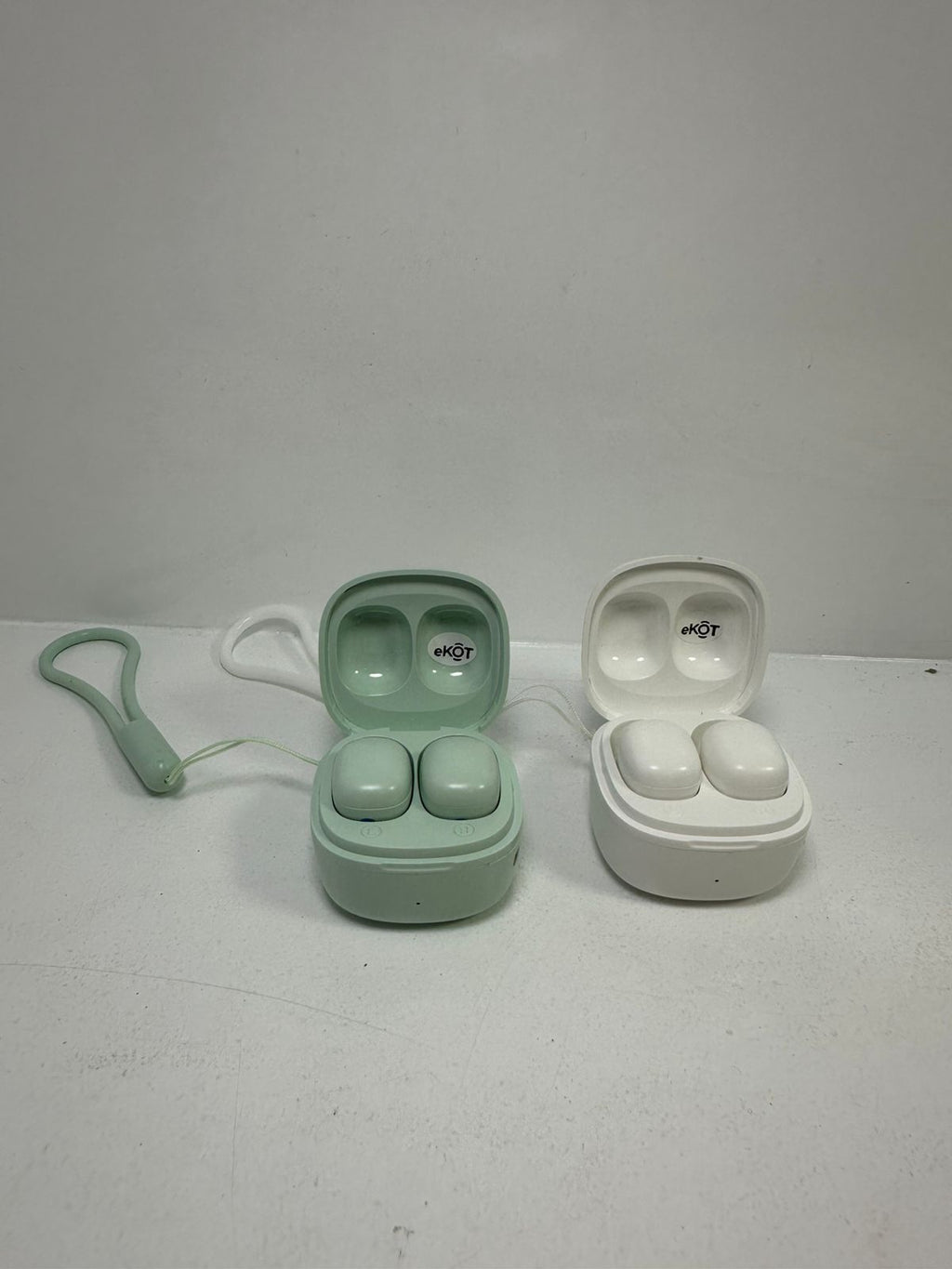 MINI EARBUDS TWS. IDEAL PARA USO DIARIO. PRODUCTO 100%ORIGINAL